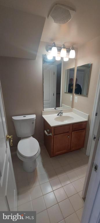 Building Photo - 11808 Oxbridge Dr