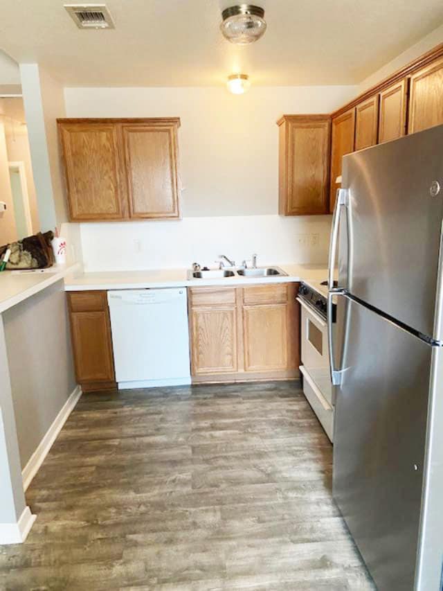 Building Photo - 3630 Hollyhock St
