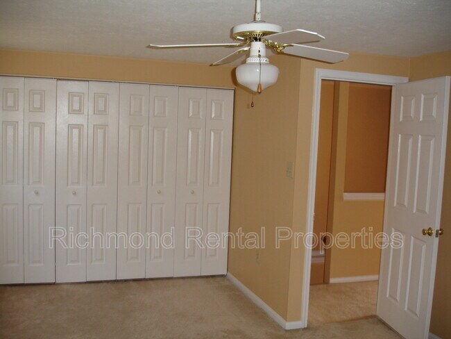 Building Photo - 7738 Pomeroy Ct