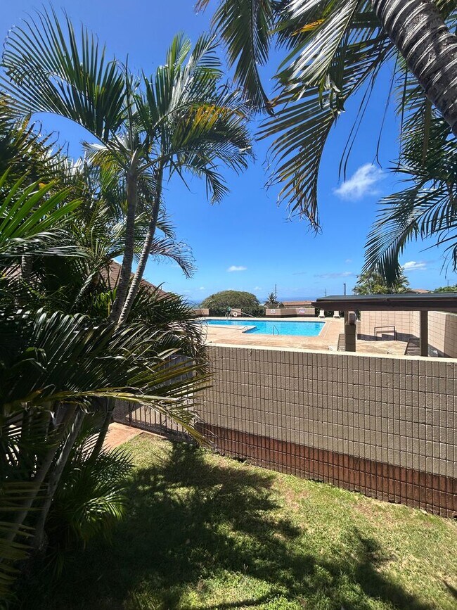 Building Photo - Available on 05/05/26, 1170 sq ft, 3 Bedrooms, 1.5 Baths, 2 Assigned Parking at Palehua Hale in M...
