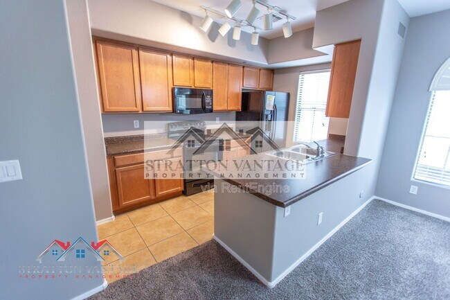 Building Photo - 900 S 94th St