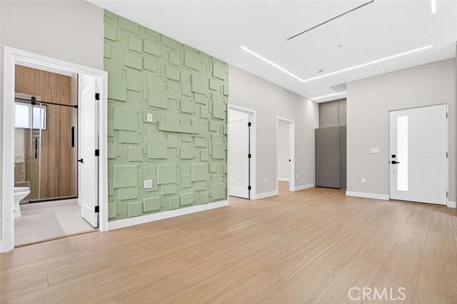 Building Photo - 9943 Provo Ave