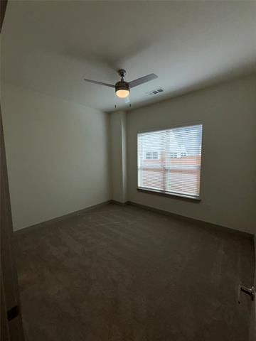 Building Photo - 2036 Oak Grove Ln