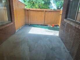 Building Photo - 2059 N 250 W