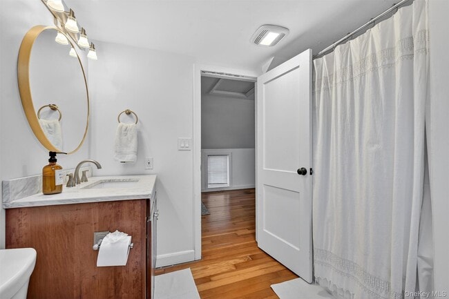 Building Photo - 322 NY-94