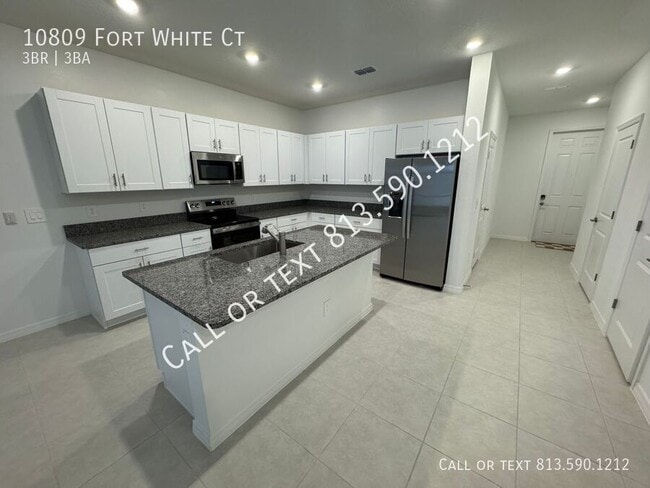 Building Photo - 10809 Ft White Ct