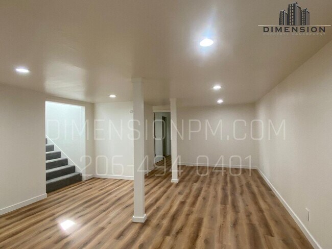 Building Photo - Remodeled Rambler with Basement in Auburn ...