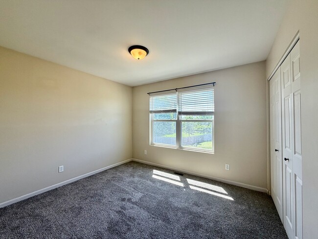 Building Photo - 367 Bertram Dr