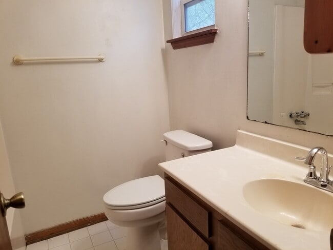 Building Photo - West Ashley Home- Forest Lakes Subdivision