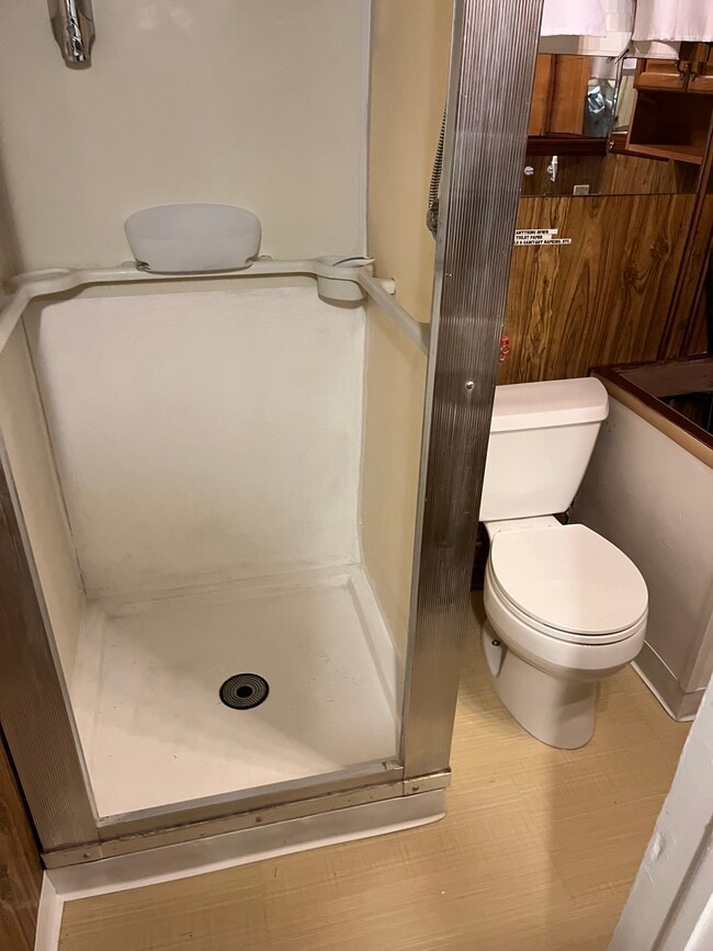 Building Photo - 1200 Parkway Ave