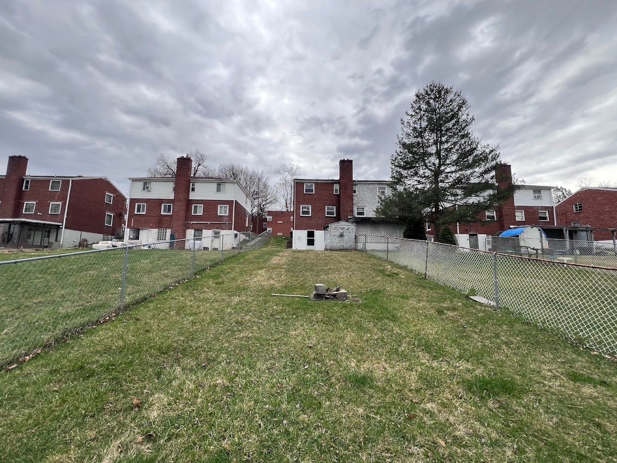 Building Photo - 320 San Juan Dr