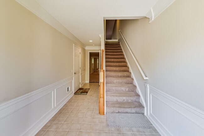 Entrance - 5294 Jule Star Dr