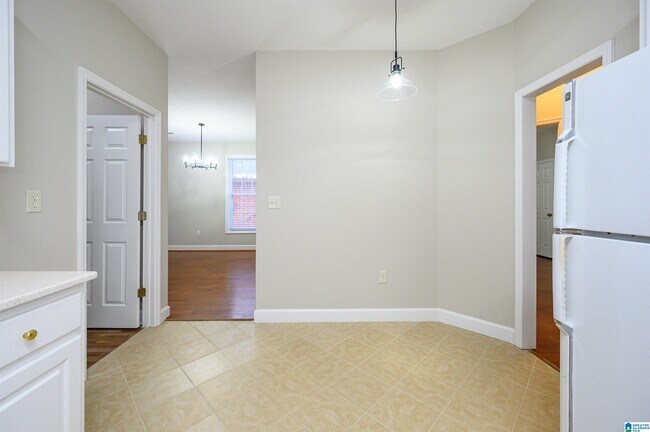 Building Photo - 1525 Jacobs Cir