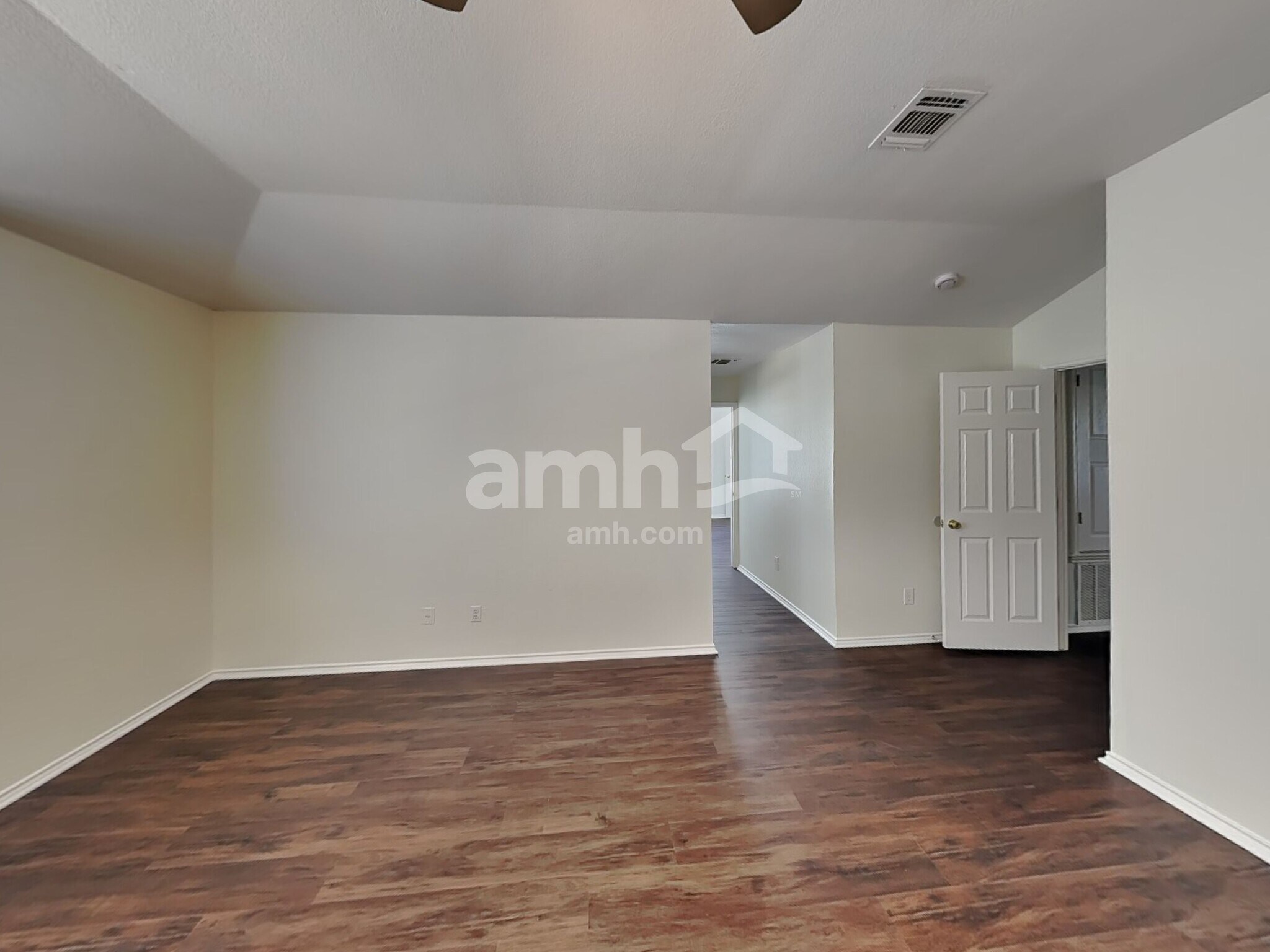 Building Photo - 11130 Fort Smith