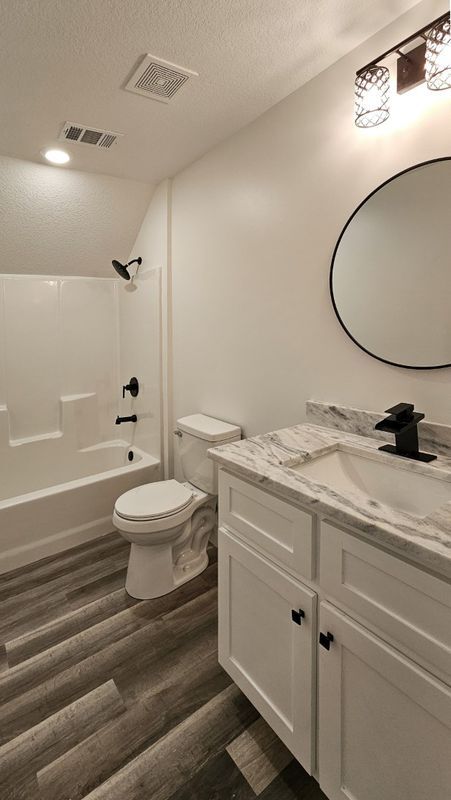 Building Photo - 4009 Stoke Dr