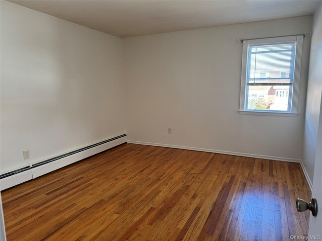 Building Photo - 229 N Middletown Rd