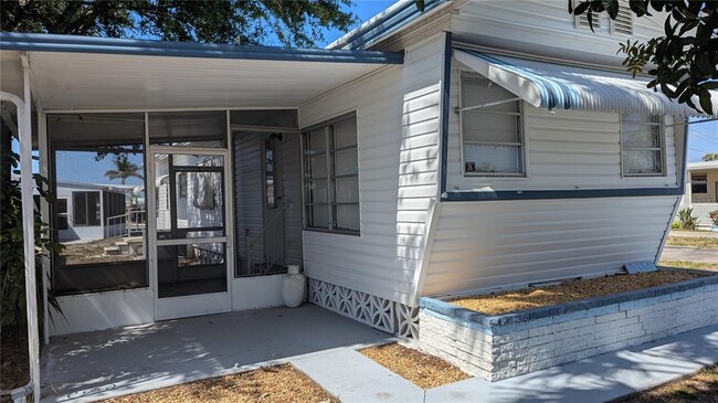 Building Photo - 3114 10th St W