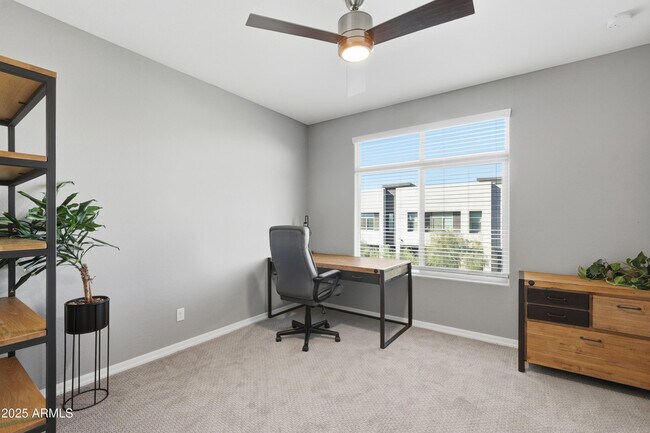 Building Photo - 1973 W Kinfield Trail