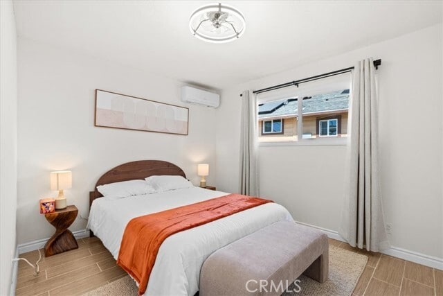 Building Photo - 1097 Bonita St