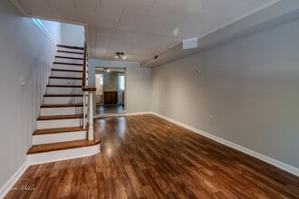Building Photo - 608 S Milton Ave
