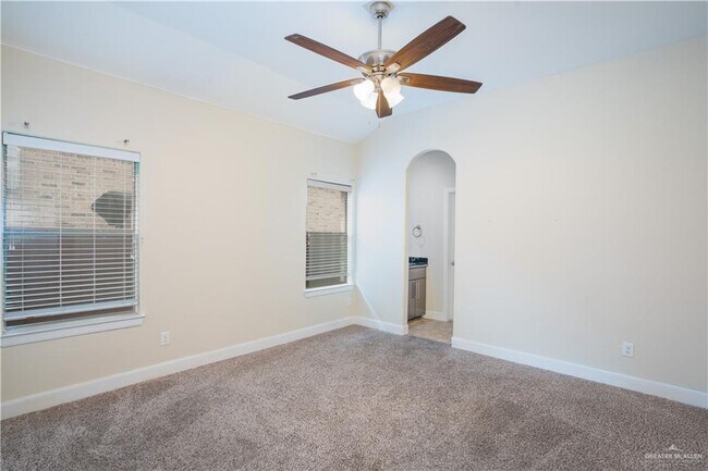 Building Photo - 36 Santa Inez St
