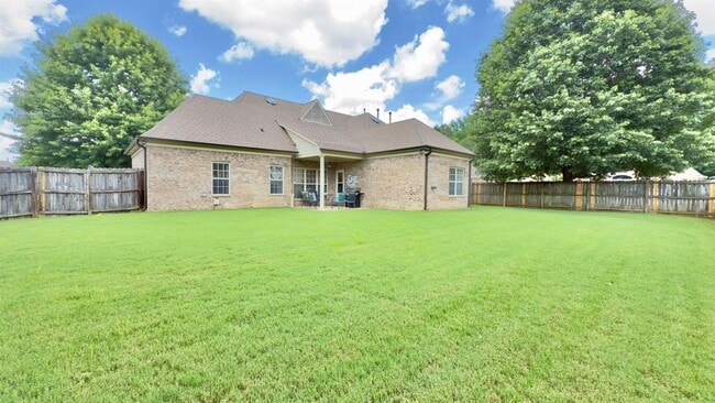 Building Photo - 11215 Carston Cove
