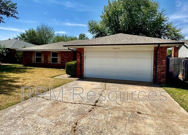 Building Photo - 11813 Larkdale Dr