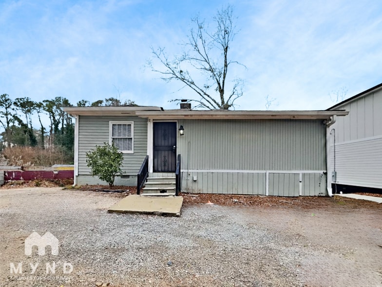 Building Photo - 1284 Westmont Rd SW