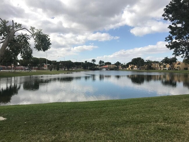 Building Photo - 301 NW 84th Ct