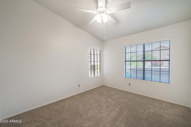 Building Photo - 9210 N 104th Pl