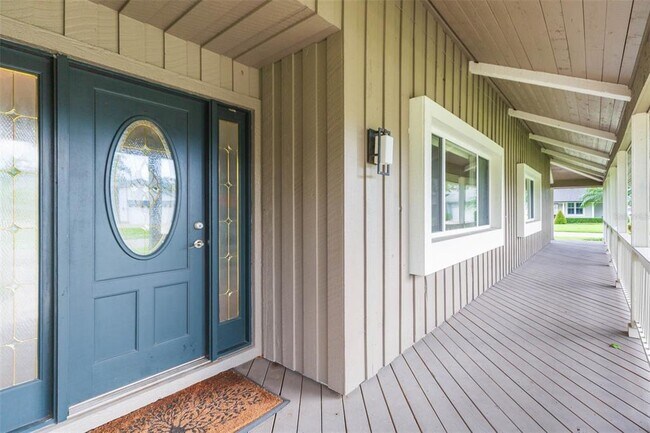 Building Photo - 4301 Saltwater Blvd