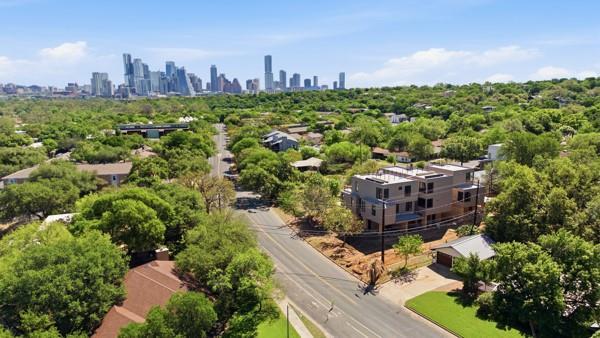 Building Photo - 1403 Barton Hills Dr