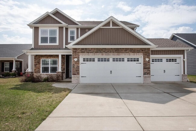 Primary Photo - 2855 Needletail Dr