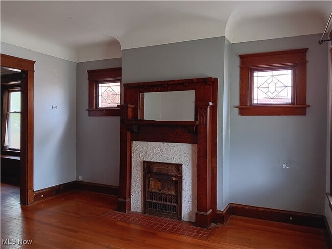 Building Photo - 10710 Clifton Blvd