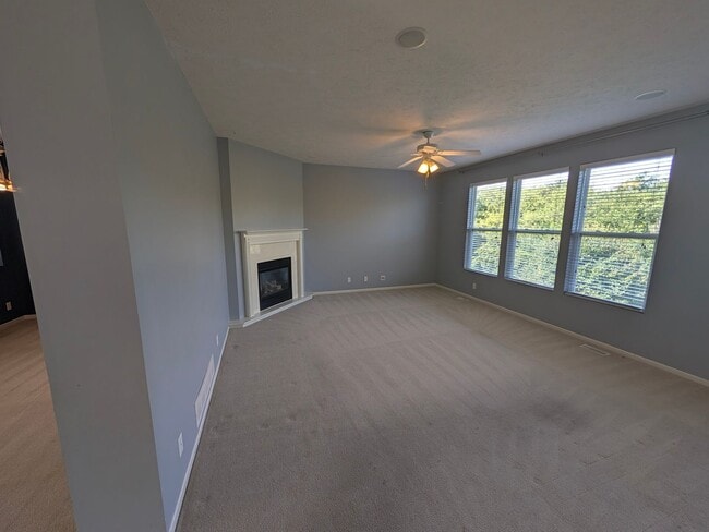 Building Photo - 13908 Rahn Blvd