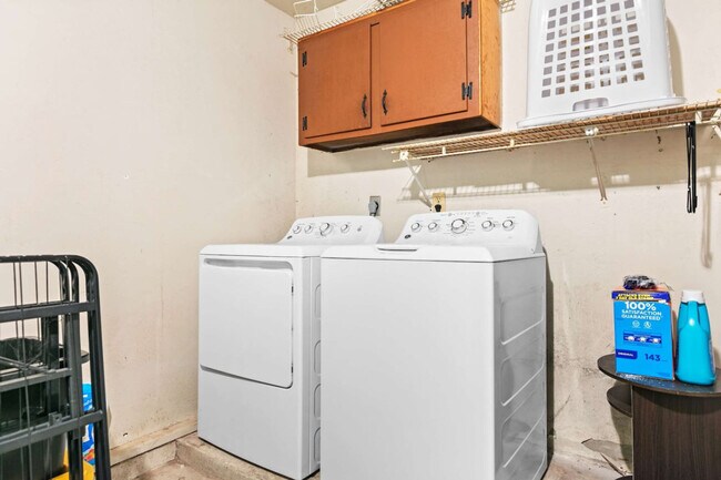 Building Photo - 1844 NW 42nd Ave