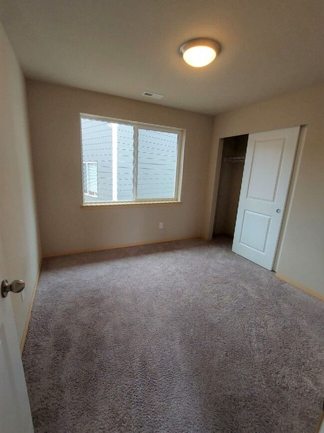 Building Photo - 4  bedroom Pinnacle Peak Home!