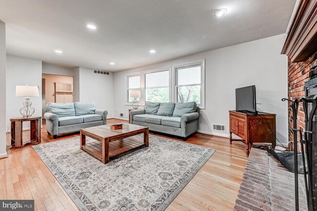 Building Photo - 206 Dunbeath Ct