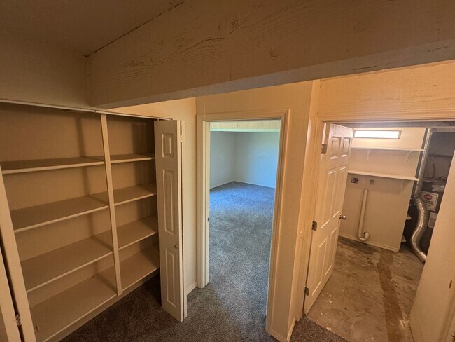 Building Photo - Non-Refundable & Security Deposit Total: $...