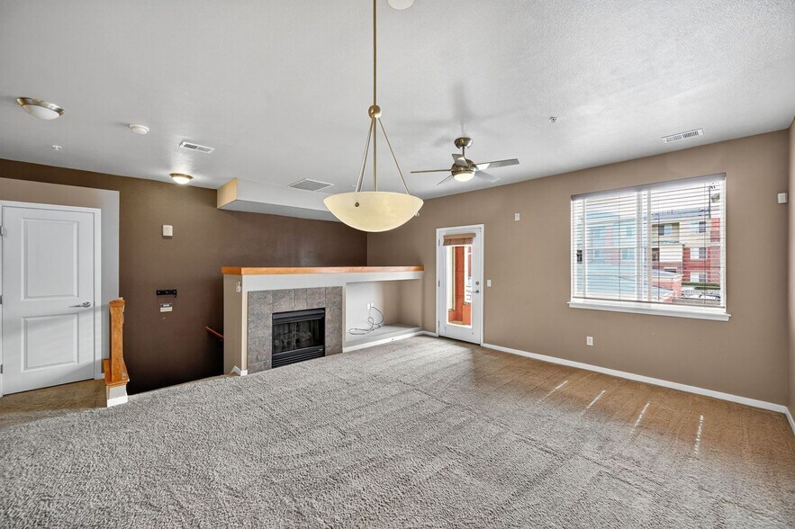 Building Photo - 4100 Albion St