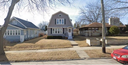 Building Photo - 3733 E Allerton Ave