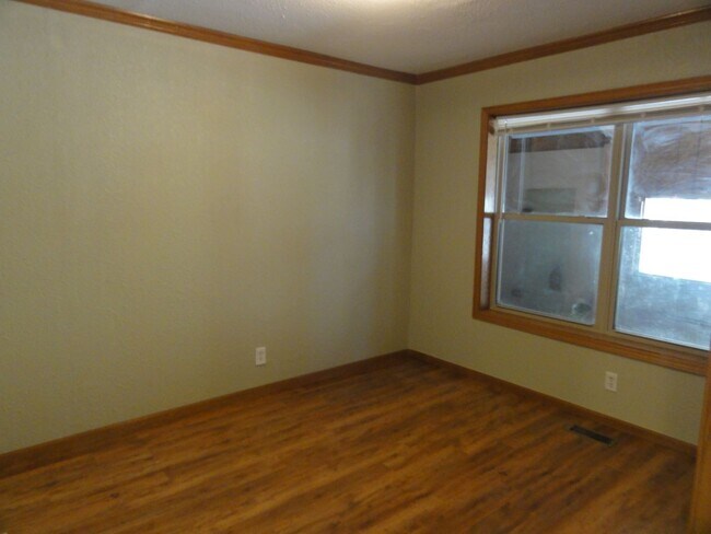 Building Photo - 30856 Kings Valley Way