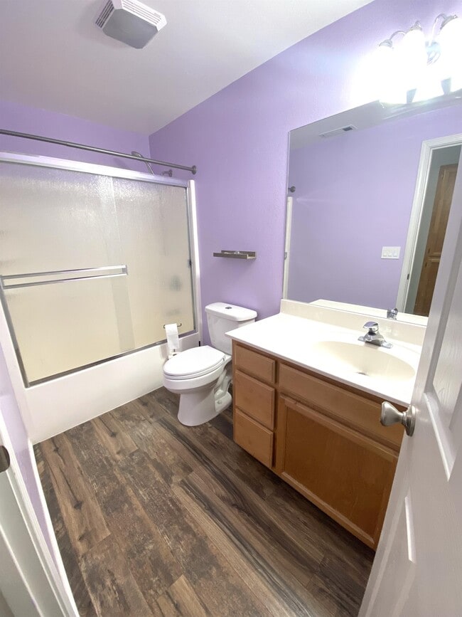 Building Photo - 1414 Pheasant Way