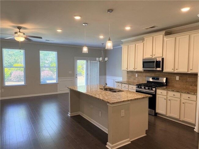 Building Photo - 2758 Wild Laurel Ct
