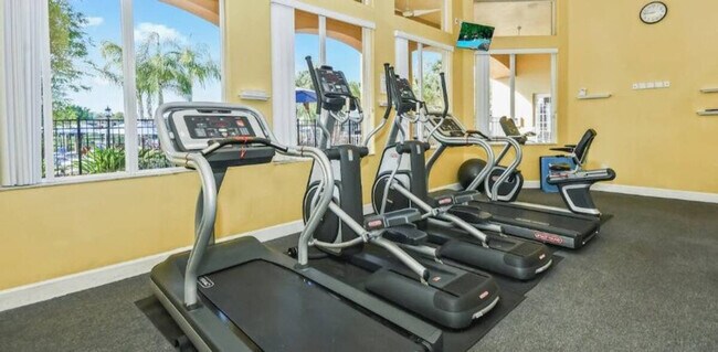 Building Photo - 113 Pompano Beach Dr