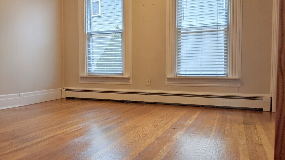 Building Photo - 6 Prospect St