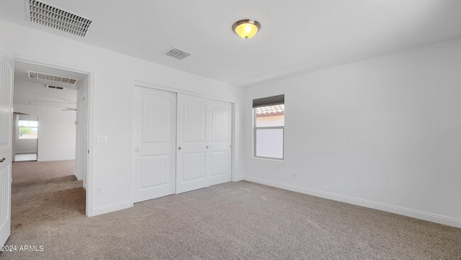 Building Photo - 20698 W Legend Trail