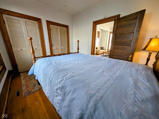 Building Photo - 1104 Franklin St