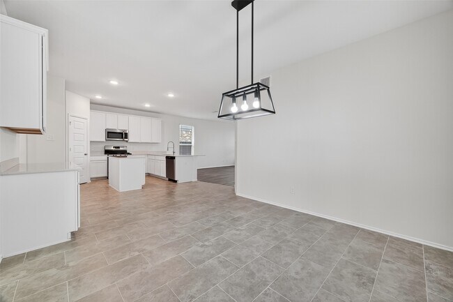 Building Photo - 7454 Sunlit Hbr Dr