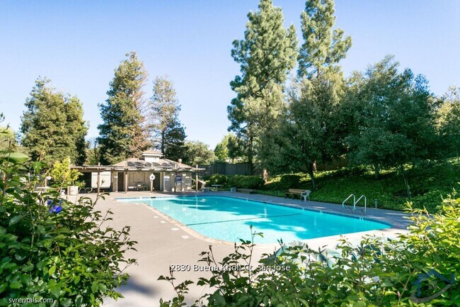 Building Photo - 2830 Buena Knoll Ct